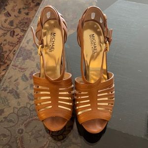 Michael Kors heels never worn